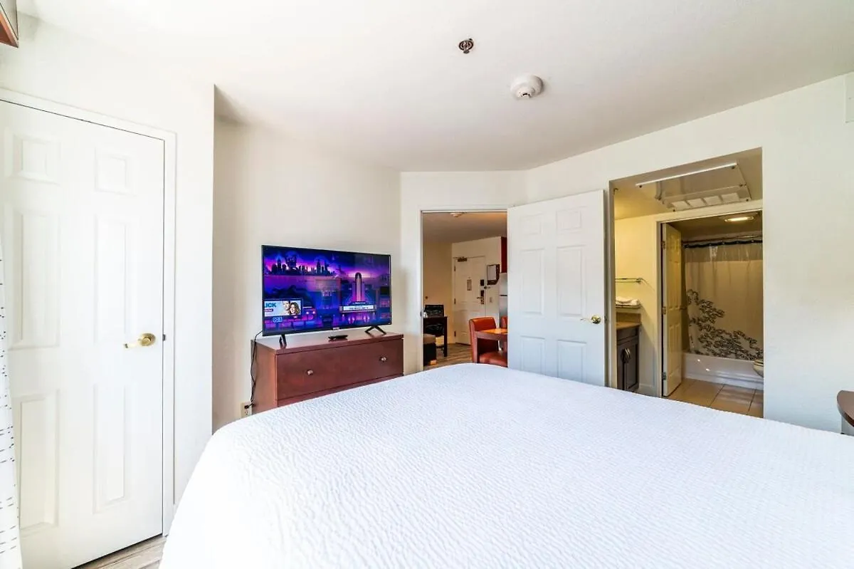 Metro Phx 1Bd Exterior Entry With Heated Pool, Bbq, Dog Park, Bbq Pets Allowed Phoenix